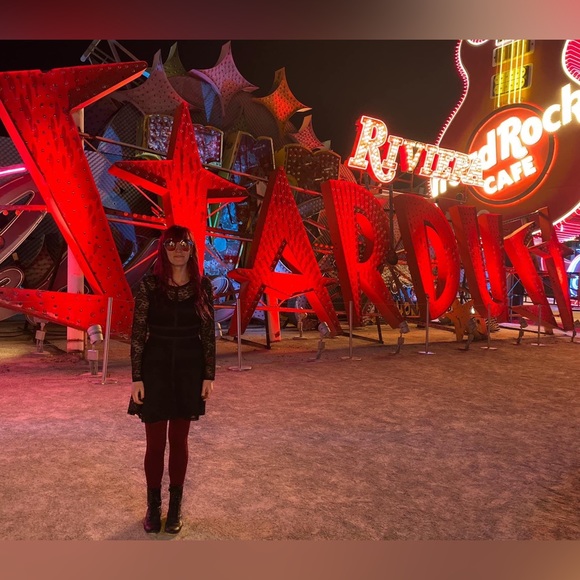 ⚡️TROLLEYWOOD IS LIVE!⚡️ - Picture 10 of 16